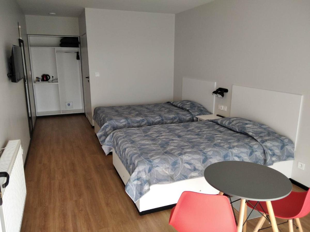 Motel Express Bogucin  ภายนอก รูปภาพ